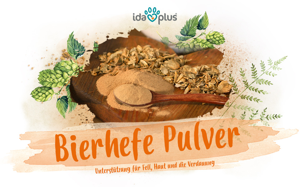 Bierhefe Pulver A+ Header Unverarbeitete Bierhefe und Bierhefepulver liegt auf einem Holzbrett. Darunter steht: 'Bierhefe Pulver' 'Unterstützung für Fell, Haut und Verdauung'