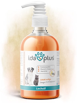 500 ml Lachsöl Eine 500 Milliliter Pumpflasche des Lachsöles.
